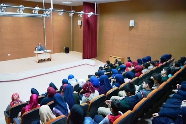 Abdülhamit Han Anadolu İmam Hatip Lisesi - Resim 6