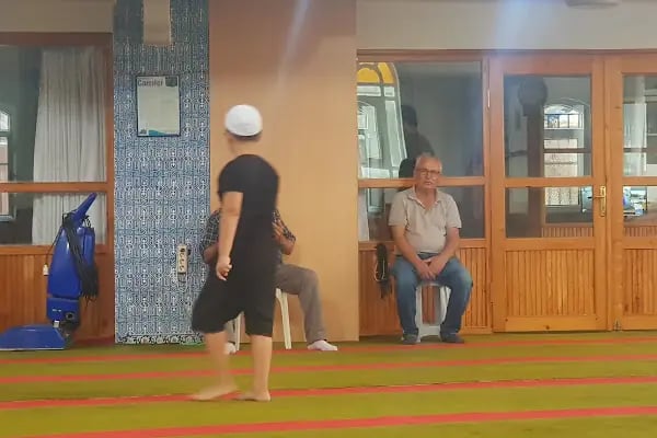 Tekeler Merkez Cami - Resim 18