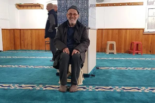 Tekeler Merkez Cami - Resim 6