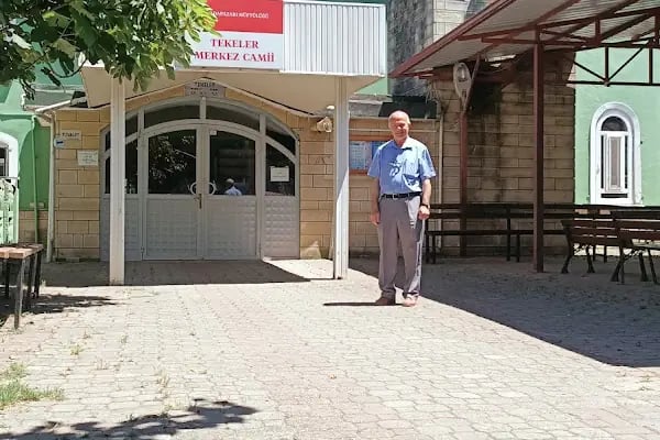 Tekeler Merkez Cami - Resim 11