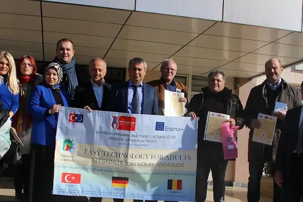 Başiskele Halk Eğitimi Merkezi - Resim 14