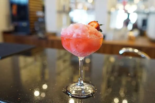 CELINA ROOFTOP BAR - Resim 8