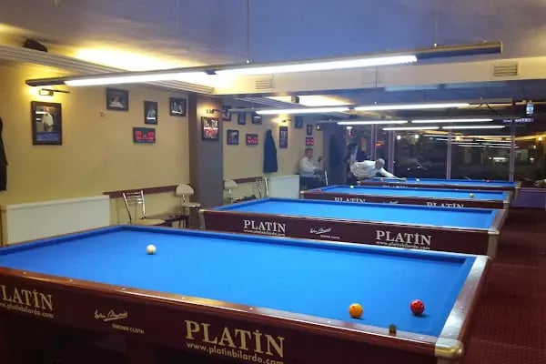 Vip Cafe & Oyun Salonu - Resim 2