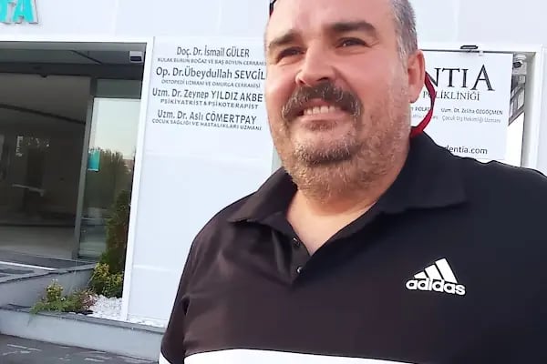Op Dr Ubeydullah Sevgili | Bel fıtığı Robotik lazer tedavisi ve Nükleoplasti | Eksozom | Hidrojel | Robotik diz protezi - Resim 20