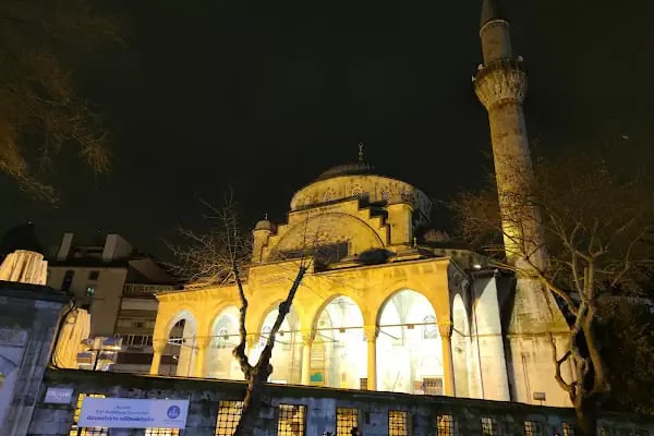 Şişli Cami Şerifi Vakfı - Resim 2