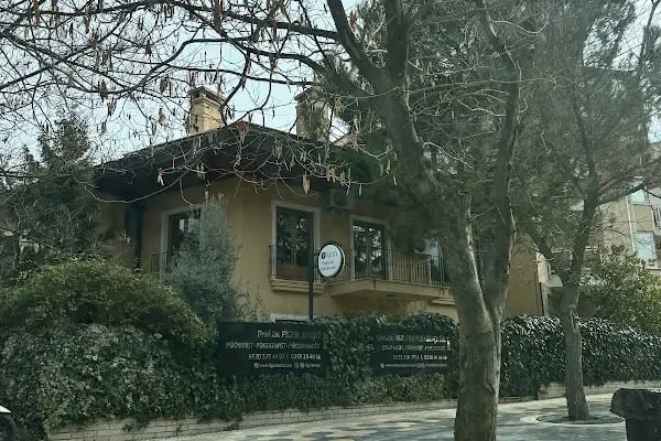 Uzm. Dr. Nazlı Kapubağlı Çetin - Resim 7