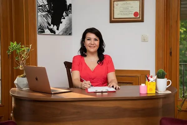 Uzm. Dr. Nazlı Kapubağlı Çetin - Resim 5