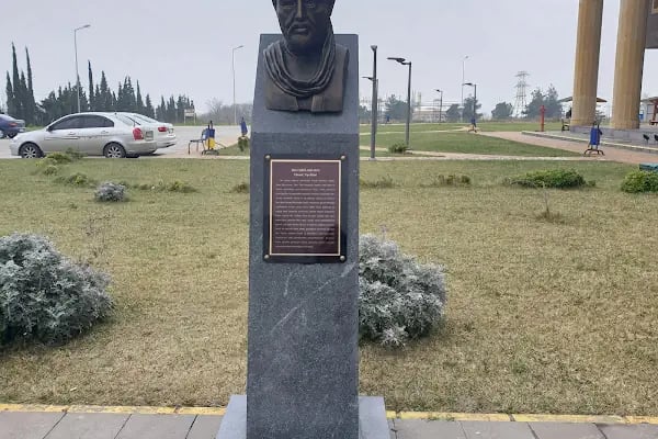 Ondokuz Mayıs Üniversitesi Merkez Kütüphanesi - Resim 4
