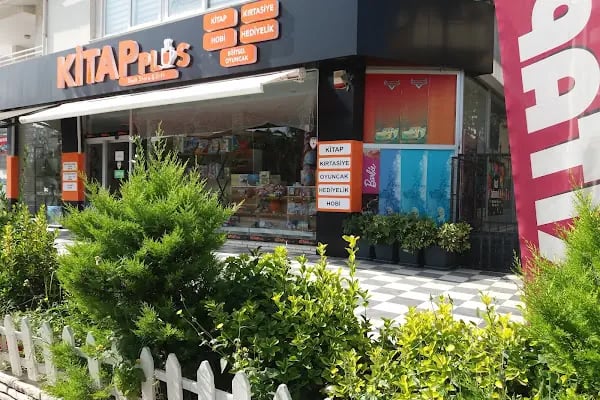 Kitap Plus Book Store - Resim 10