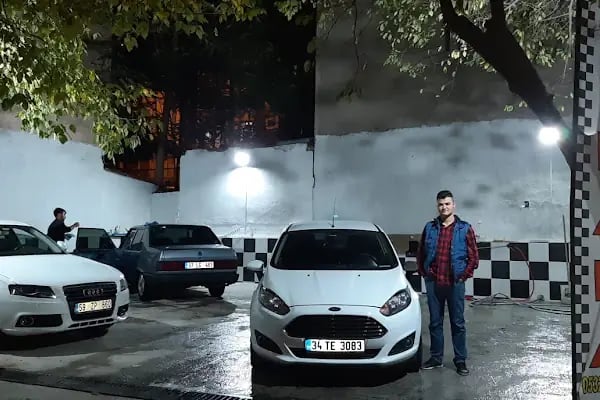 İstanbul Oto Yıkama Ve Küaför - Resim 7