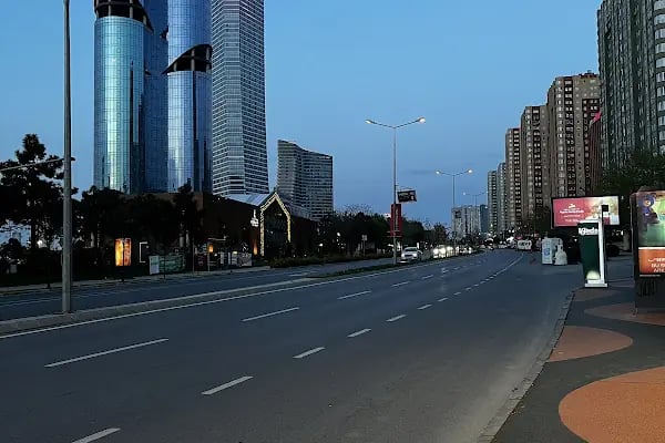 Ataşehir Bulvarı - Resim 1