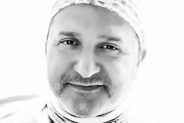 PROF. DR. MUSTAFA UYSAL | Ortopedi Ve Travmatoloji - Resim 4