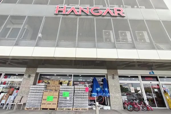 Hangar market - Resim 8