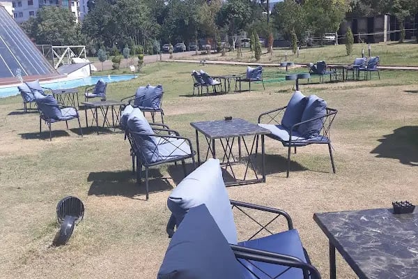 İzmir Devlet Tiyatrosu - Bornova Bozkurt Kuruç Sahnesi - Resim 20