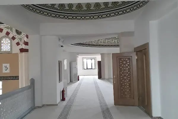 Zamanoğlu Camii - Resim 12