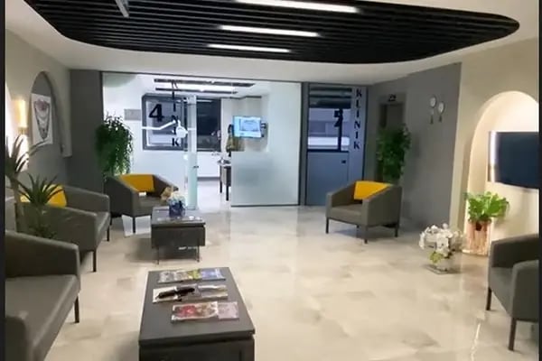 Özel G Dent Ağız ve Diş Polikliniği - İmplant - Ortodonti - Zirkonyum - Porselen Diş - Resim 9