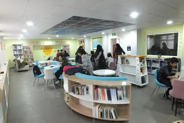 Akşehir Tarık Buğra Sosyal Bilimler Lisesi - Resim 7