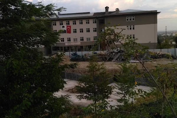 Akşehir Tarık Buğra Sosyal Bilimler Lisesi - Resim 14