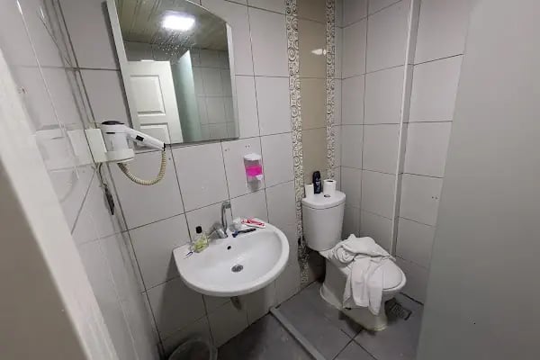 Can Otel - Resim 9
