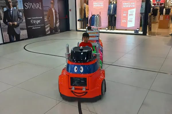 Novacity Alışveriş Merkezi - Resim 13