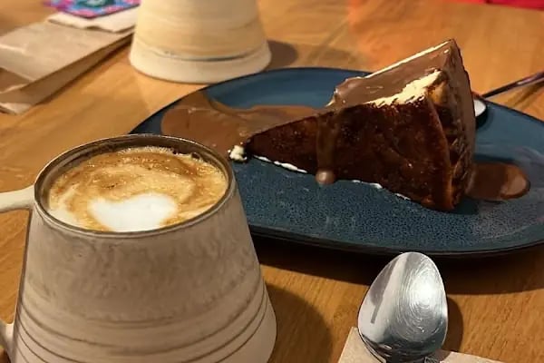 Luup Cafe - Resim 11