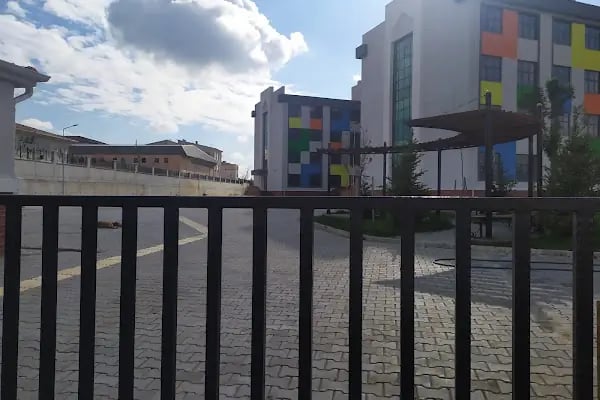 Nurettin TOPÇU Anadolu Lisesi - Resim 6