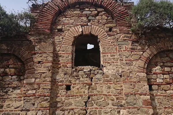 Kemerli Kilise - Resim 6