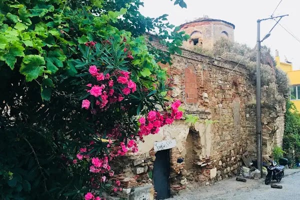 Kemerli Kilise - Resim 15