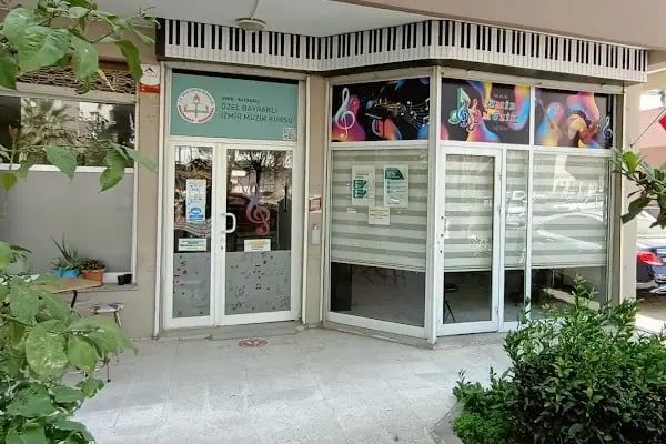 Özel İzmir Müzik Sanat Kursu - Resim 3