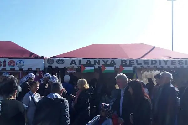 Galip Dere Halk Plajı - Resim 12