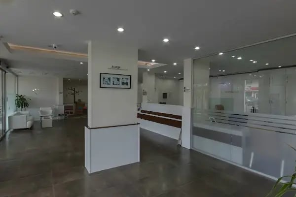 Özel Bursa Uzmanlar Ağız ve Diş Sağlığı - Resim 13