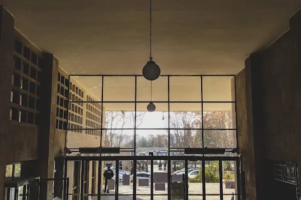 Ankara Üniversitesi Dil ve Tarih-Coğrafya Fakültesi - Resim 12