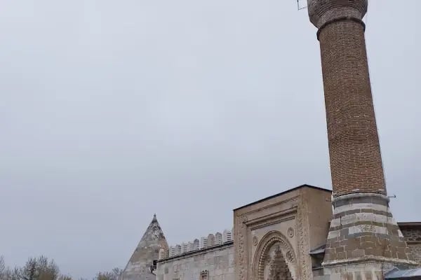 Beyeşrefoğlu etliekmek ve pide salonu - Resim 3