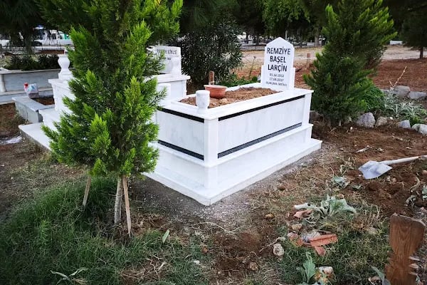 Ortakent Köyü Mezarlığı - Resim 12