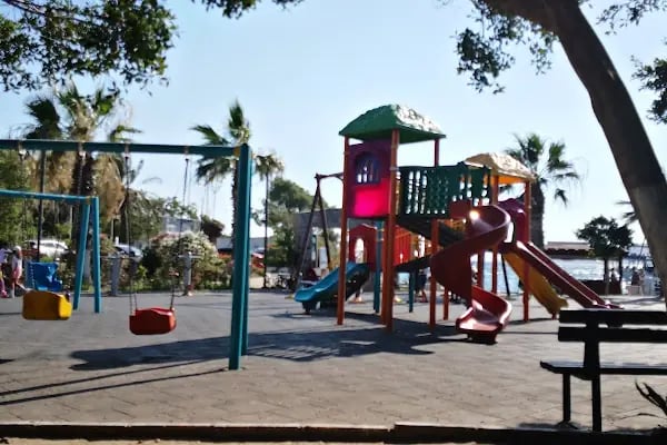 Prof. Dr. Güntekin Köksal Çocuk Parkı - Resim 9