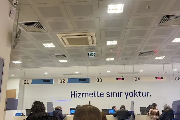 Yapı Kredi - Gemlik Şubesi - Resim 4