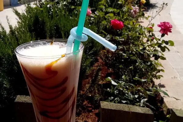 Eşref Saati Cafe Restaurant - Resim 17
