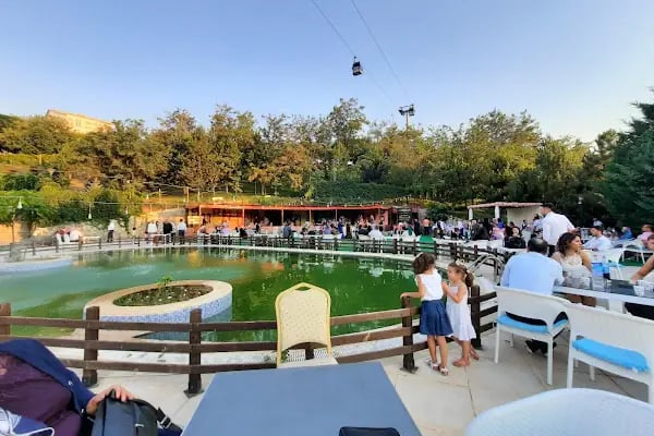 Eşref Saati Cafe Restaurant - Resim 18
