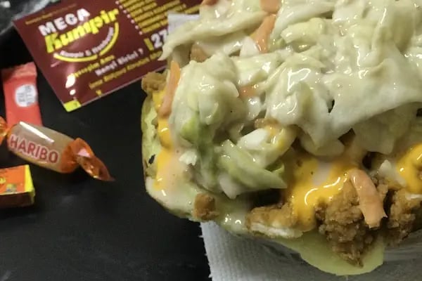 Mega Kumpir ve Burger - Resim 19