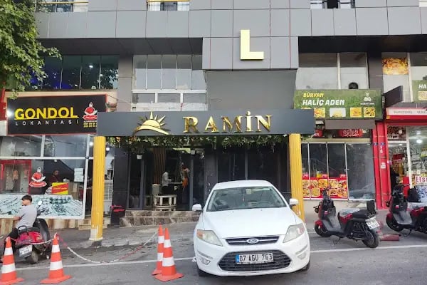 Ramin Hotel - Resim 3