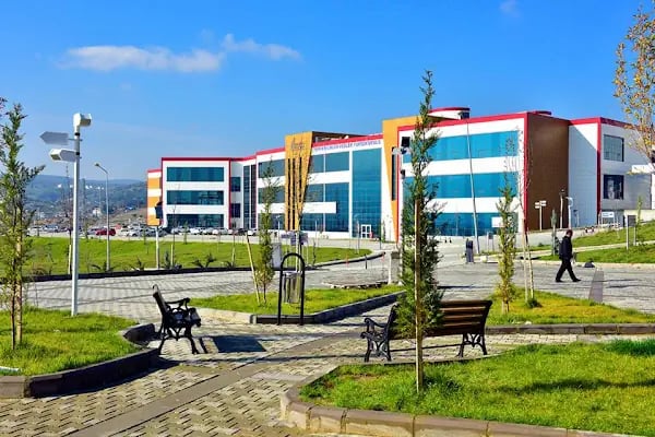 MCBU, Teknik Bilimler Meslek Yüksekokulu - Resim 1