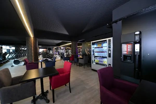 Tatilya Queen Bayanlara Özel Spor Kompleksi - Resim 15