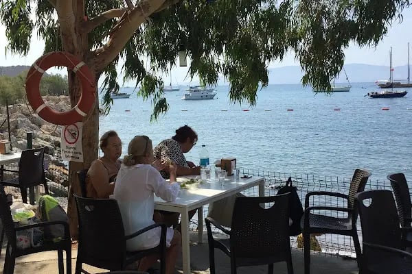 Bodrum Emrah Hotel &amp; Restoran - Resim 4