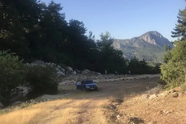 Macun Mahalle Mezarlığı - Resim 4