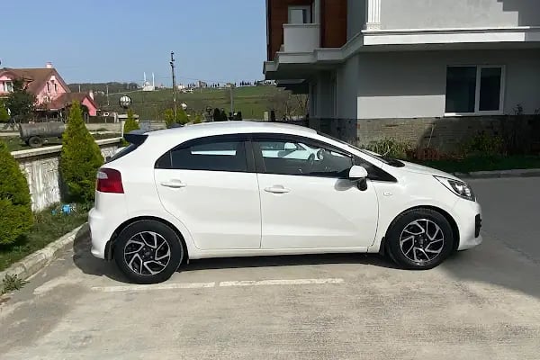 YILMAZ OTO RENT A CAR - Resim 10