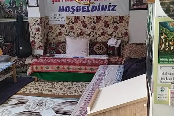Şahı Merdan Cemevi - Resim 4