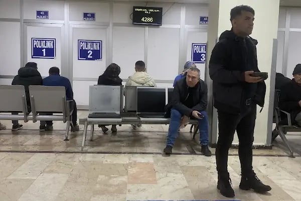 Gaziantep Üniversitesi Tıp Fakültesi Acil Servisi - Resim 13