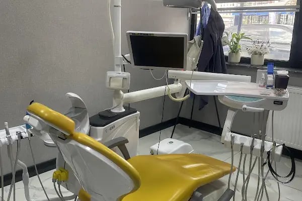 Lotus Ağız ve Diş Sağlığı Polikliniği - Resim 10