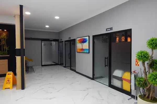 Lotus Ağız ve Diş Sağlığı Polikliniği - Resim 14