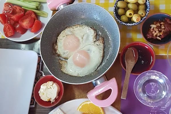 Myndos Balık &amp; Meze Evi - Resim 17